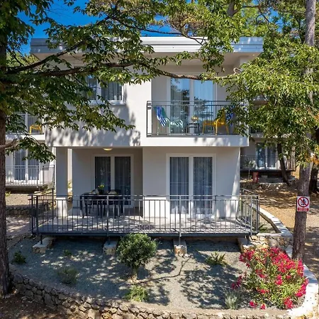 Stunning Home In Kraljevica With Wifi 別荘