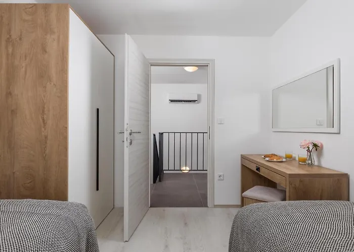 別荘 Stunning Home In Kraljevica With Wifi *