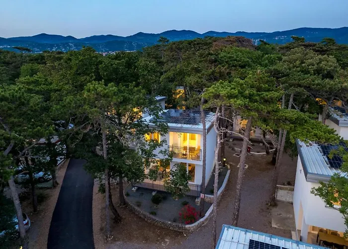 Stunning Home In Kraljevica With Wifi 別荘 クラリェヴィツァ