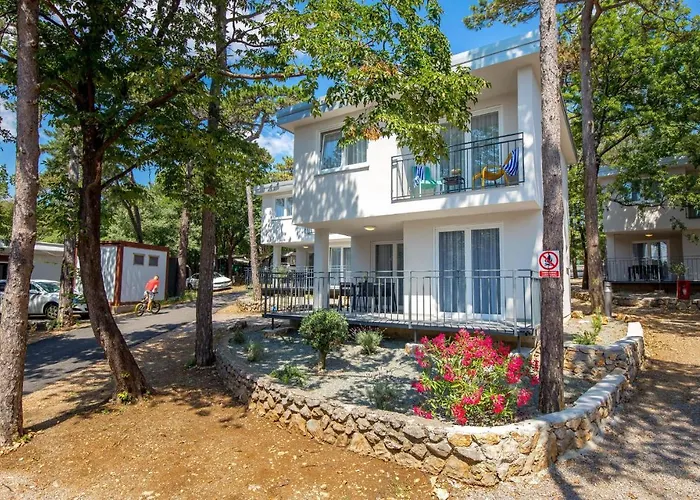 Stunning Home In Kraljevica With Wifi * 클랄제비카